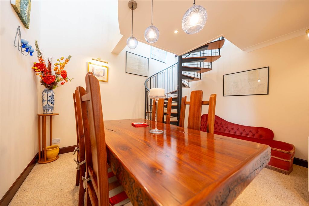 Additional image 37 of 3 bed flat for saleSt. Johns Place, Perth PH1