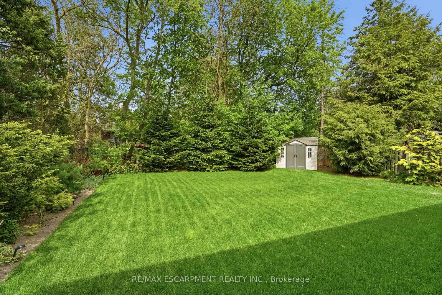 Additional image 18 of 1435 Applewood Road