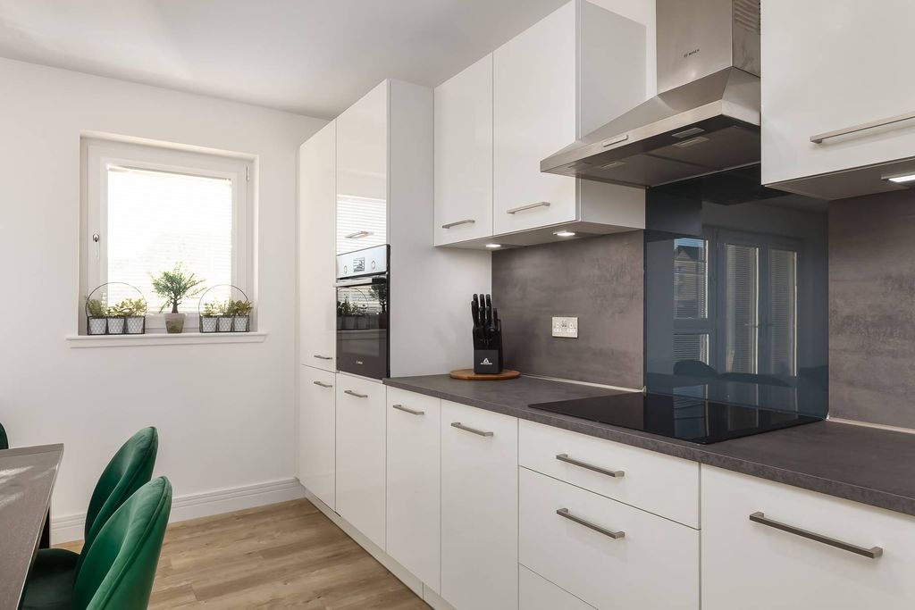 Additional image 9 of 3 bed flat for sale40/1, Meadowsweet Drive, Cammo, Edinburgh EH4