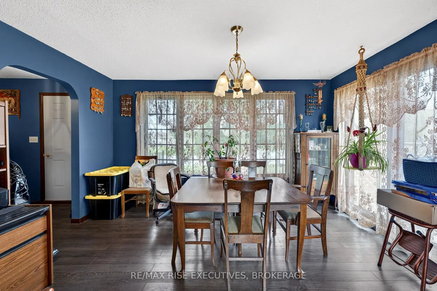 Additional image 7 of 2260 Sydenham Road