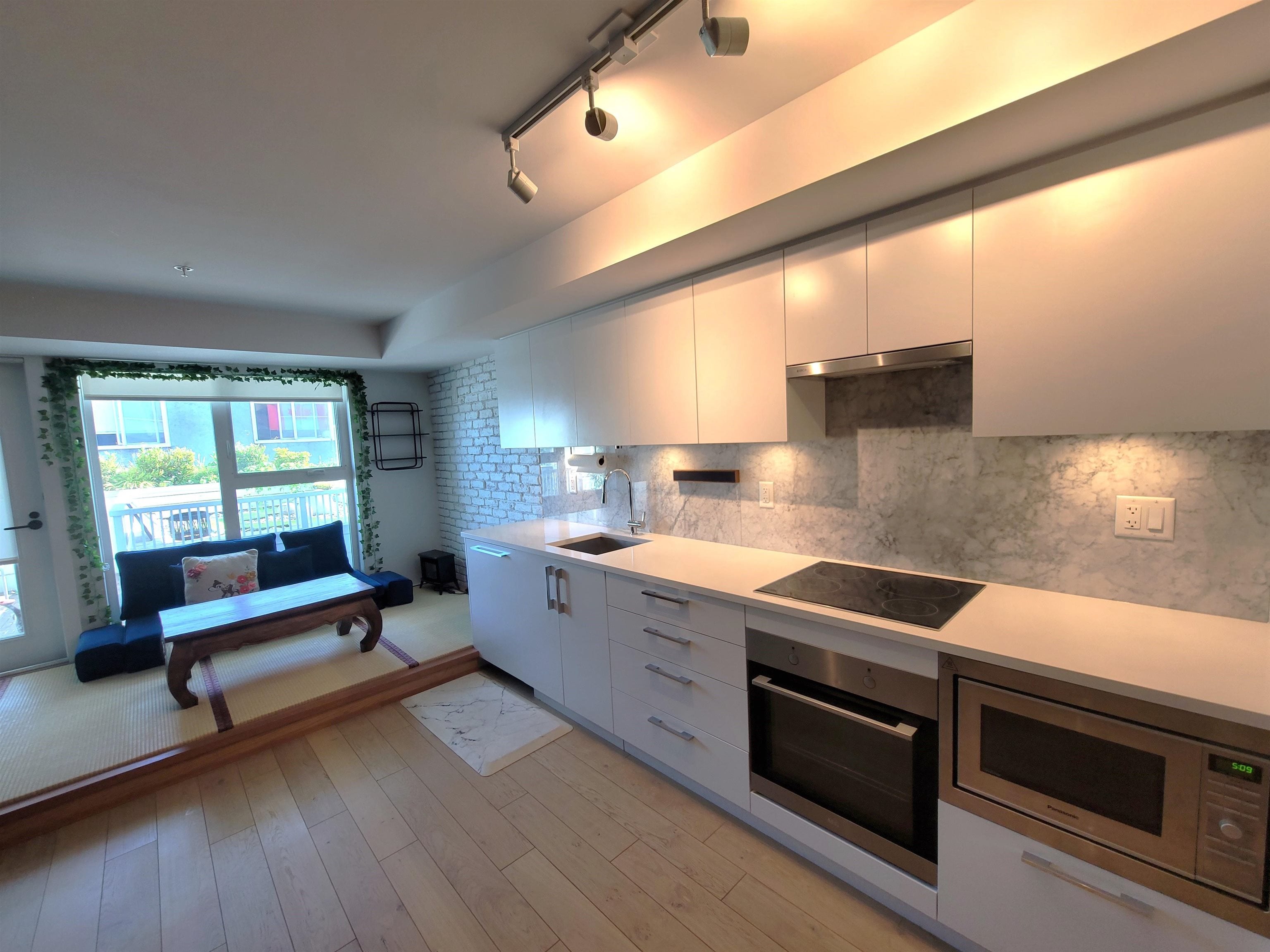 Additional image 2 of 211-2508 Fraser Street, Vancouver, BC, V5T 1T1