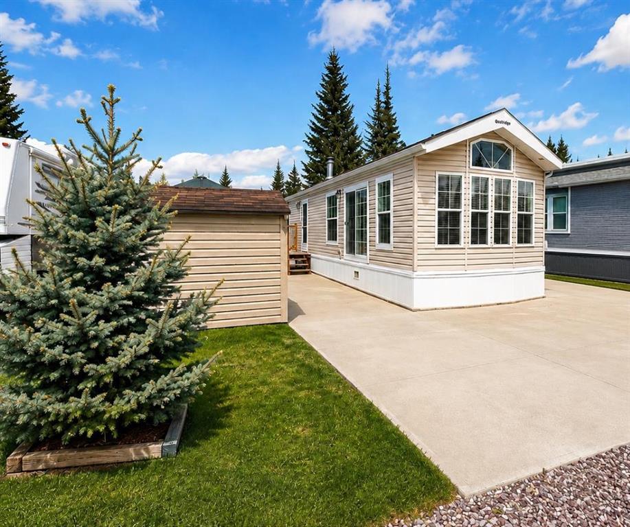 37-32351 Range Road 55 , Rural Mountain View County, AB, T0M 1X0