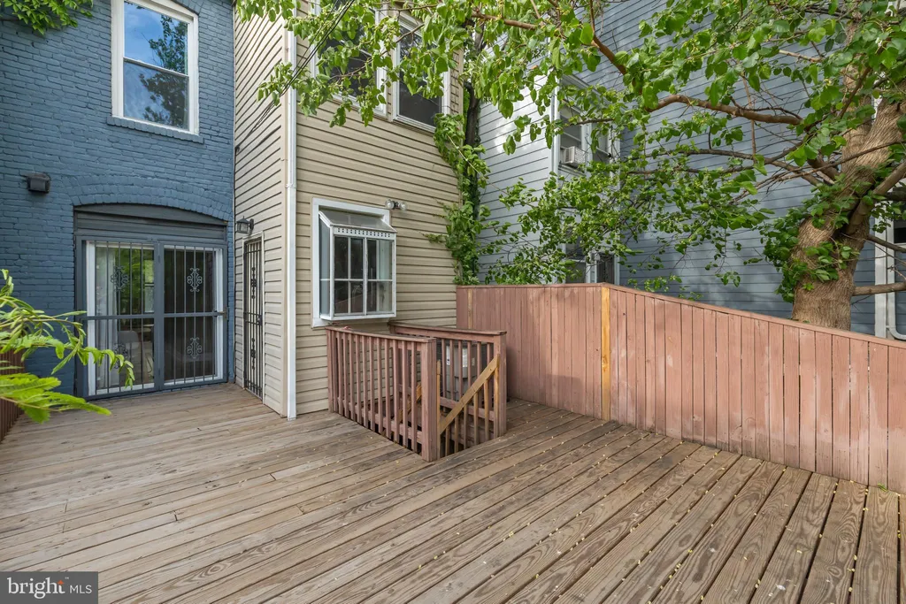 Additional image 33 of 534 Irving Street NW, Washington, DC 20010