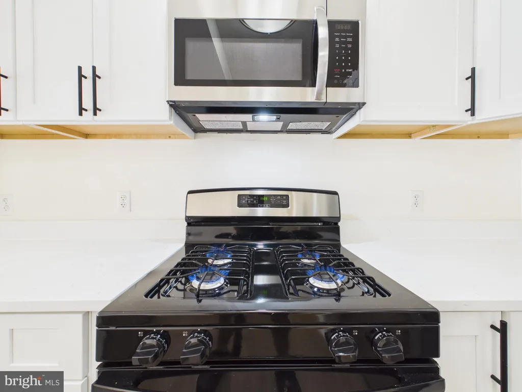 Additional image 11 of 800 4th Street SW Unit N701, Washington, DC 20024
