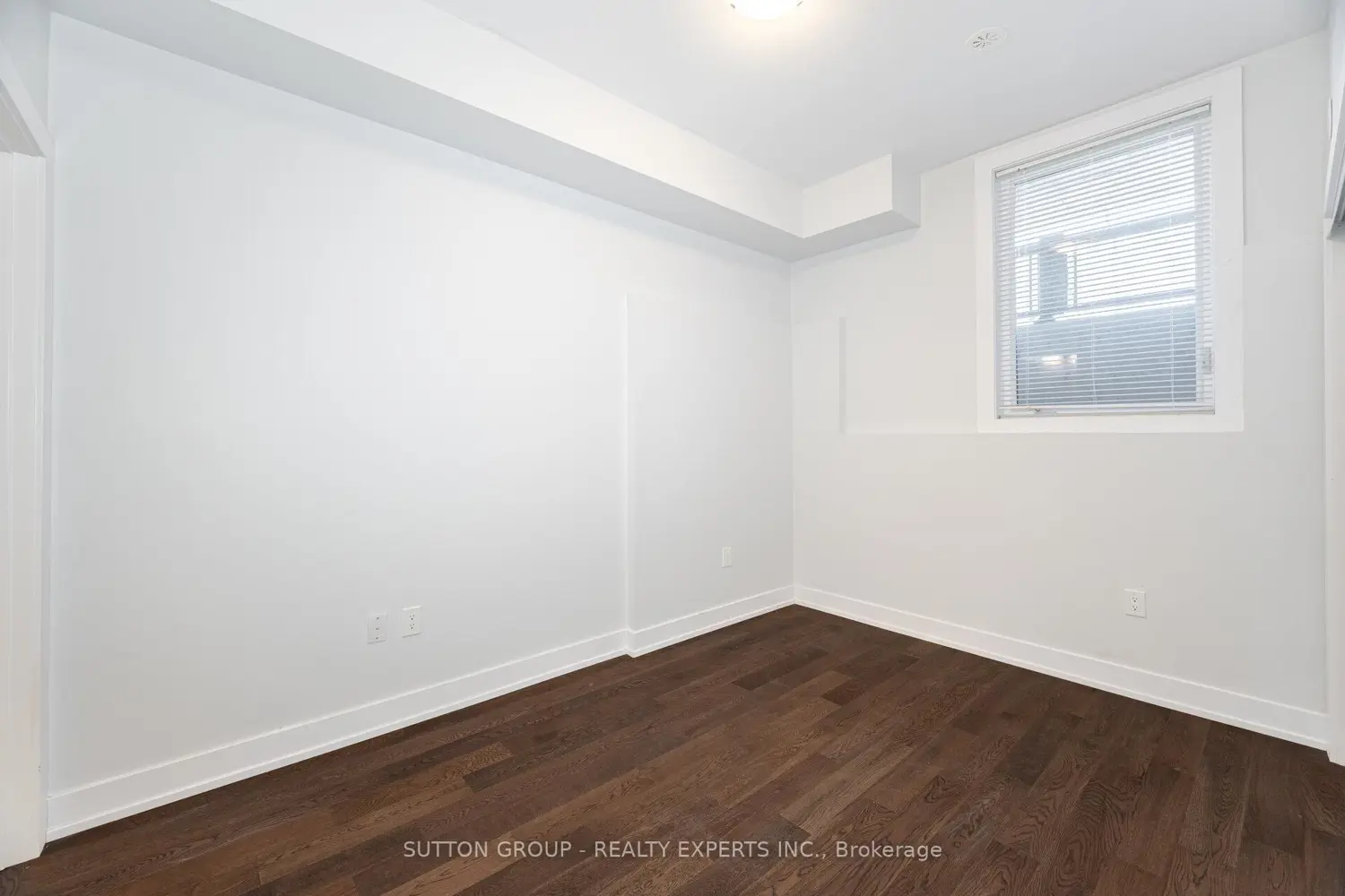 Additional image 18 of 9560 Islington Avenue L109
