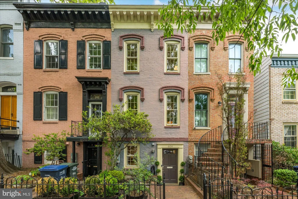 Additional image 14 of 606 E Street SE, Washington, DC 20003