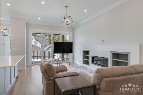 Additional image 8 of Upper House-16707 25a Avenue, Surrey, BC, V3S 0B1