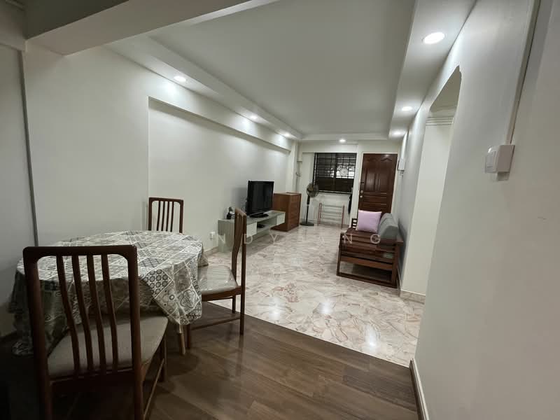 322 Hougang Avenue 5