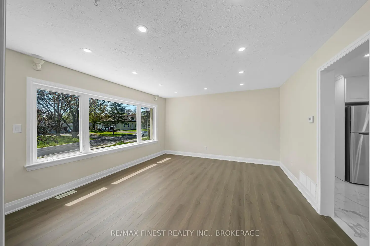 Additional image 6 of 320 Academy Street