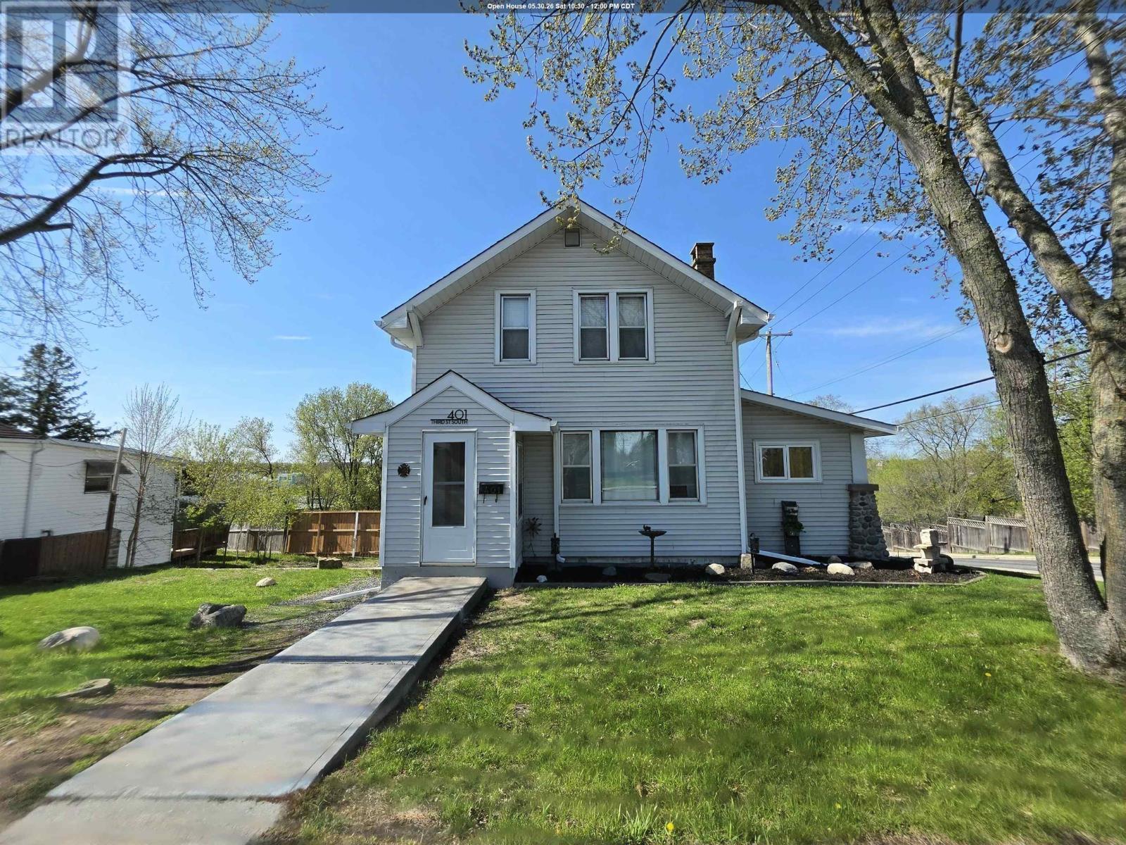 401 Third Street South