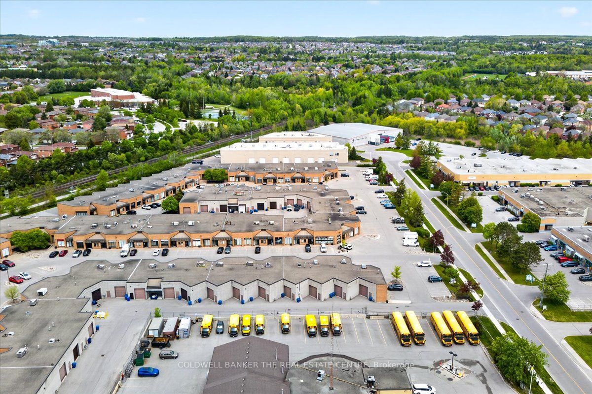 Additional image 4 of 84-556 Edward Avenue, Richmond Hill, ON, L4C 9Y5