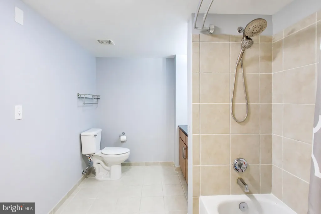 Additional image 18 of 915 E Street NW Unit 414, Washington, DC 20004