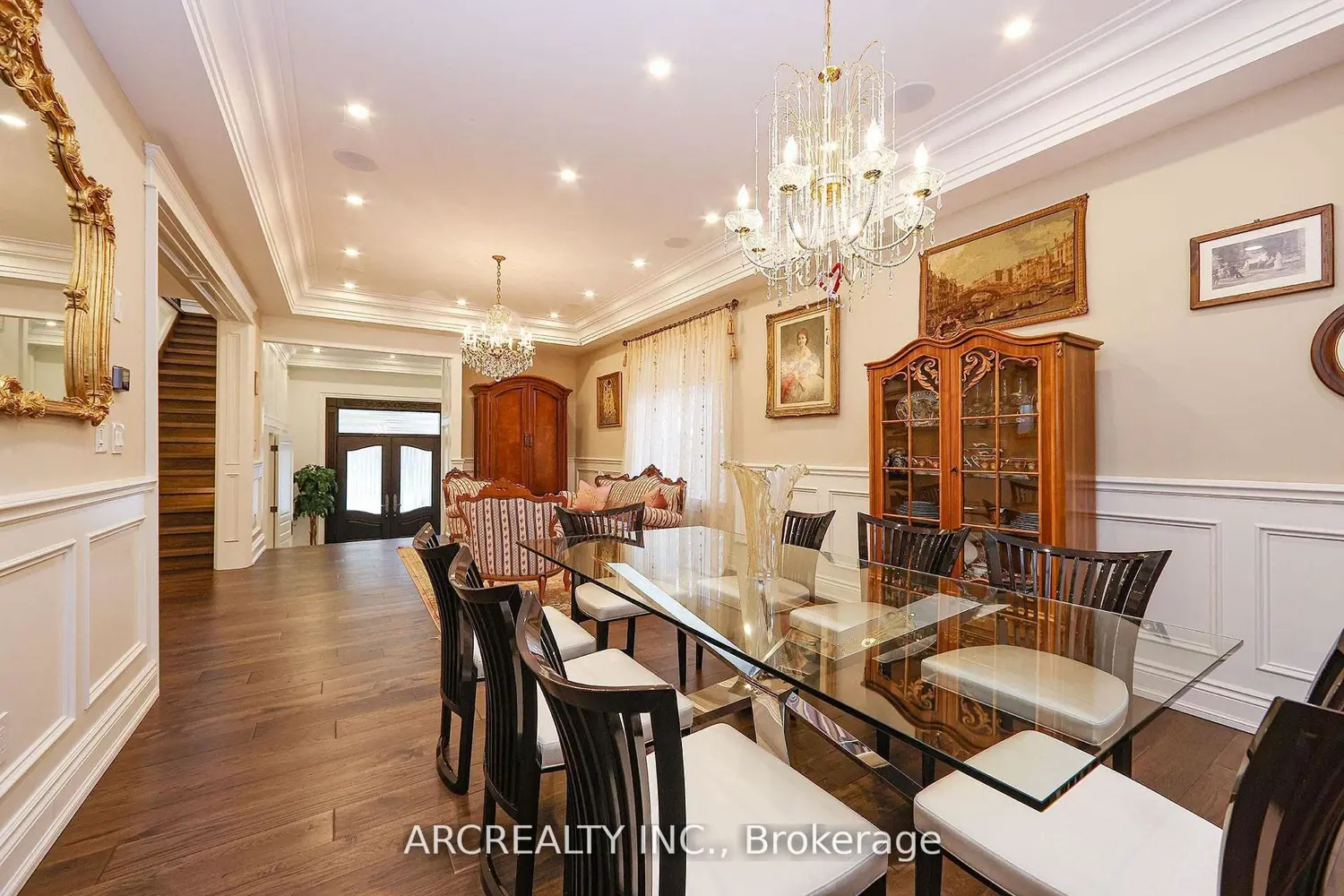 188 Alfred Avenue photo 4