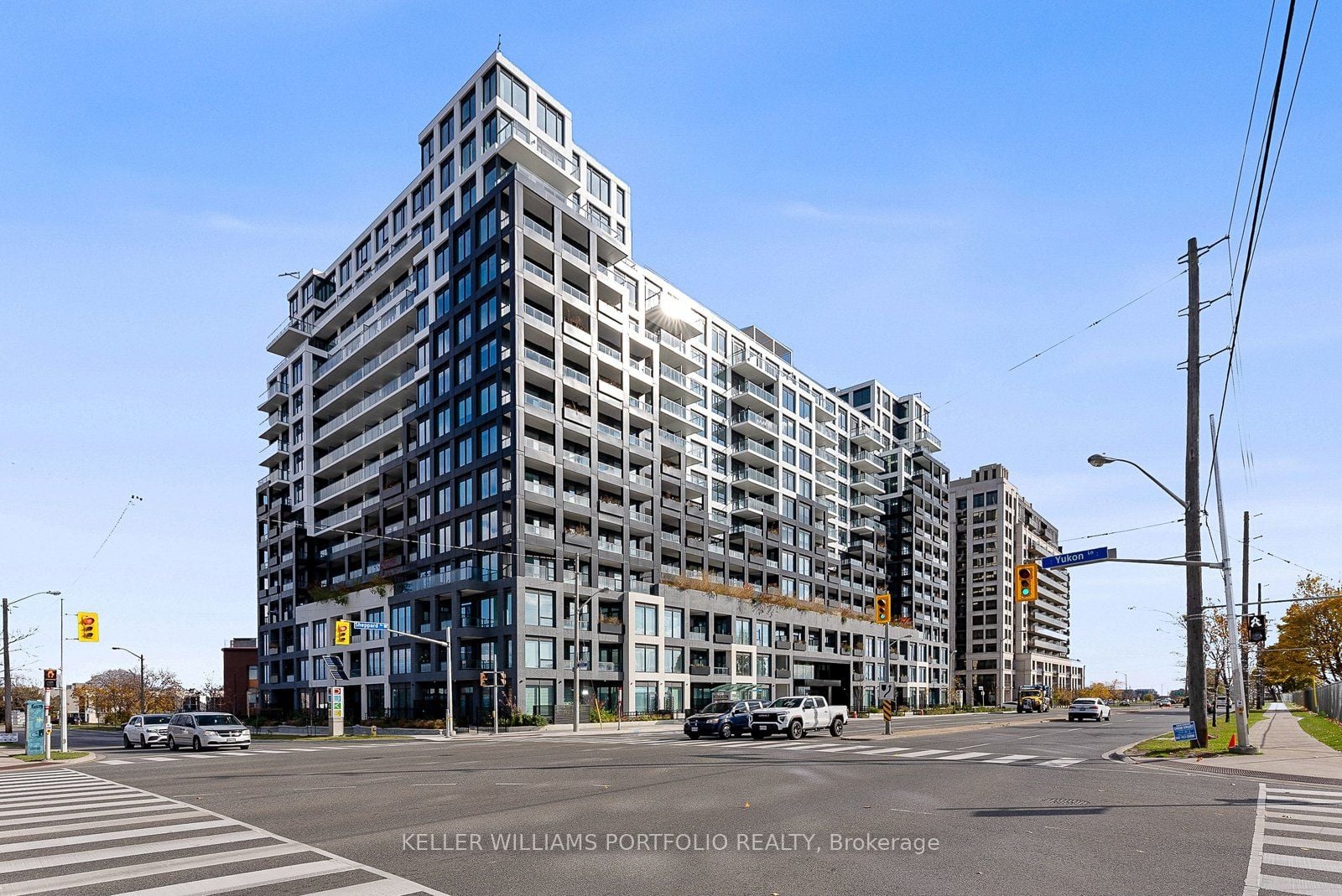 332-1100 Sheppard Avenue W, Toronto, ON, M3K 0E4