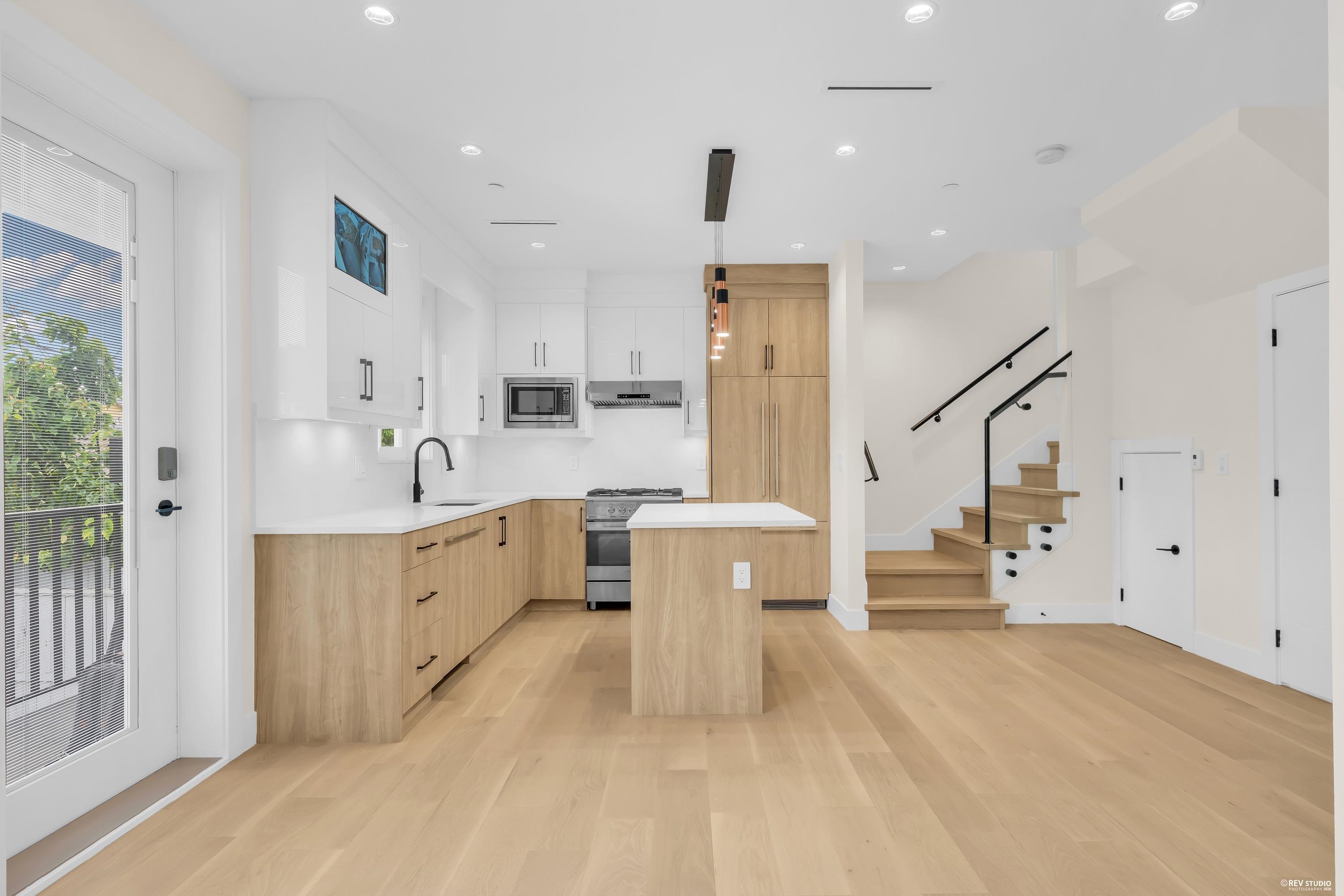 Additional image 4 of 1620 53rd Avenue E, Vancouver, BC, V5P 3H7