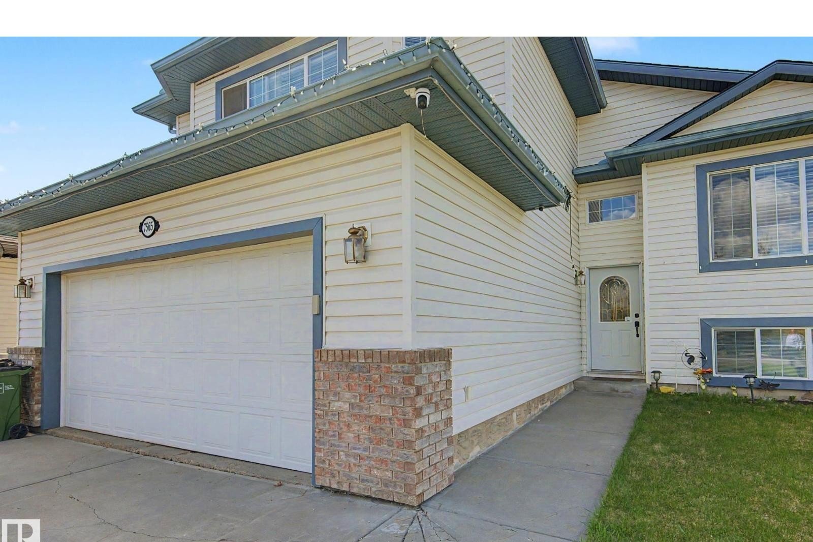 Additional image 8 of 7565 165a Avenue NW, Edmonton, AB, T5Z3P9