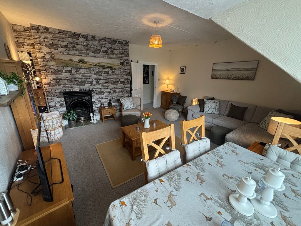 Additional image 5 of 2 bed flat for saleTemple Street, Llandrindod Wells LD1