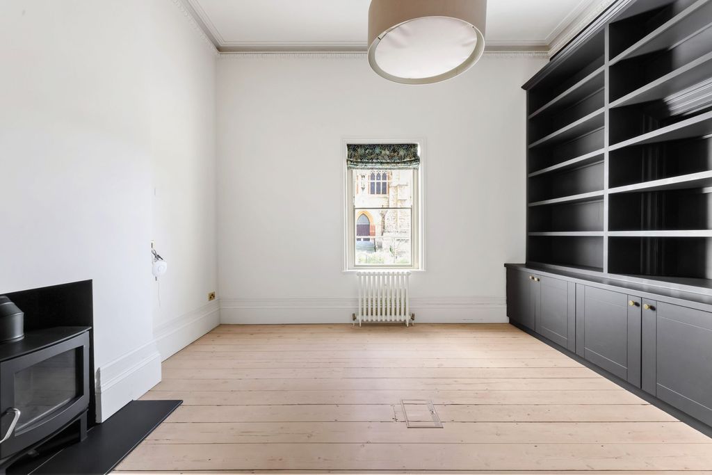 Additional image 11 of 4 bed flat for salePainswick Road, Cheltenham GL50