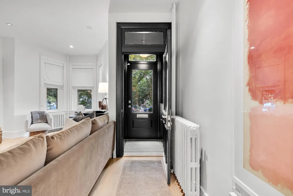 Additional image 10 of 810 North Carolina Avenue SE, Washington, DC 20003