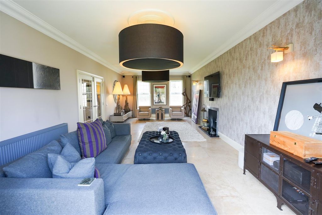Additional image 18 of 5 bed property for saleSherborne Walk, Blackpill, Swansea SA3