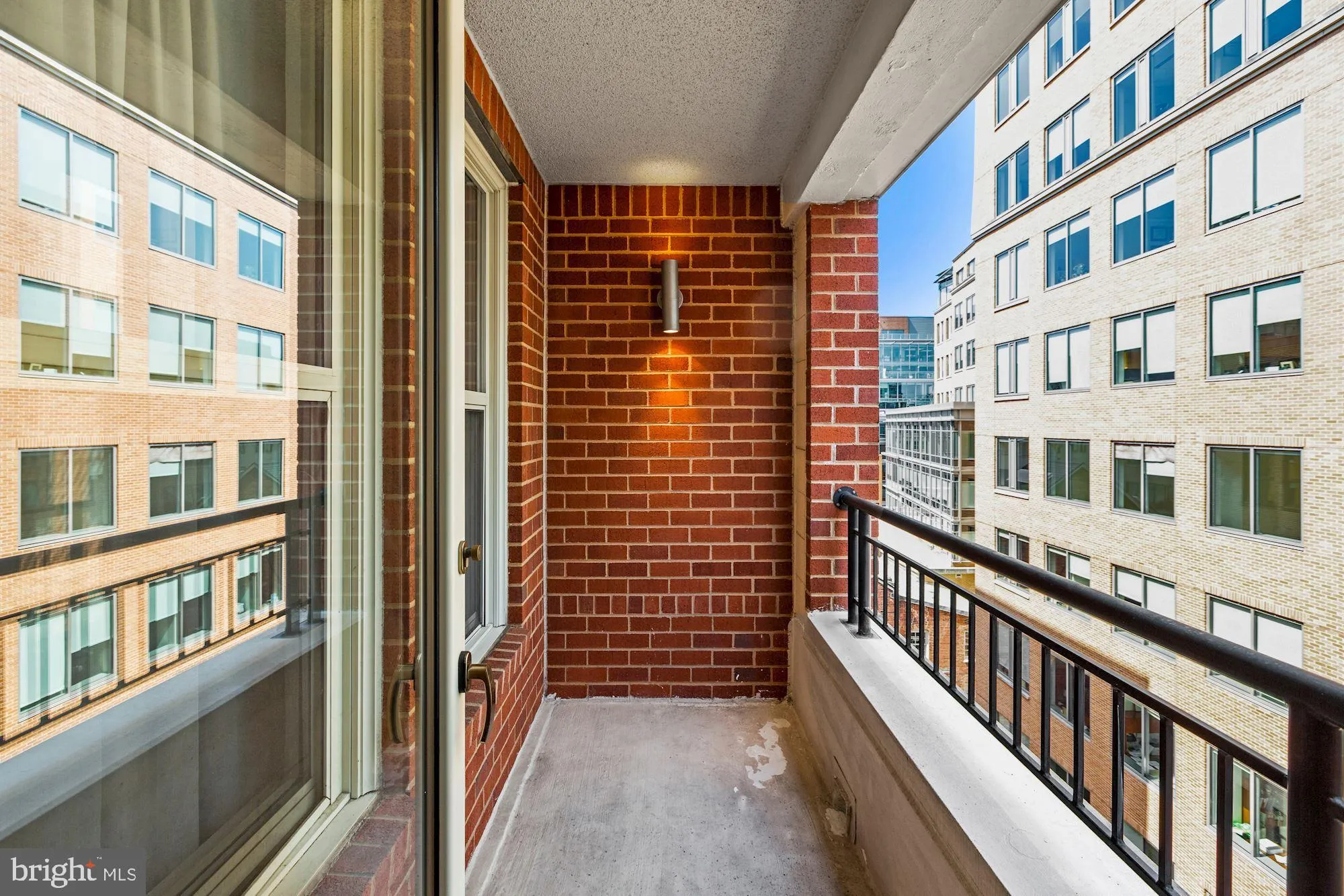Additional image 32 of 915 E Street NW Unit 1002, Washington, DC 20004