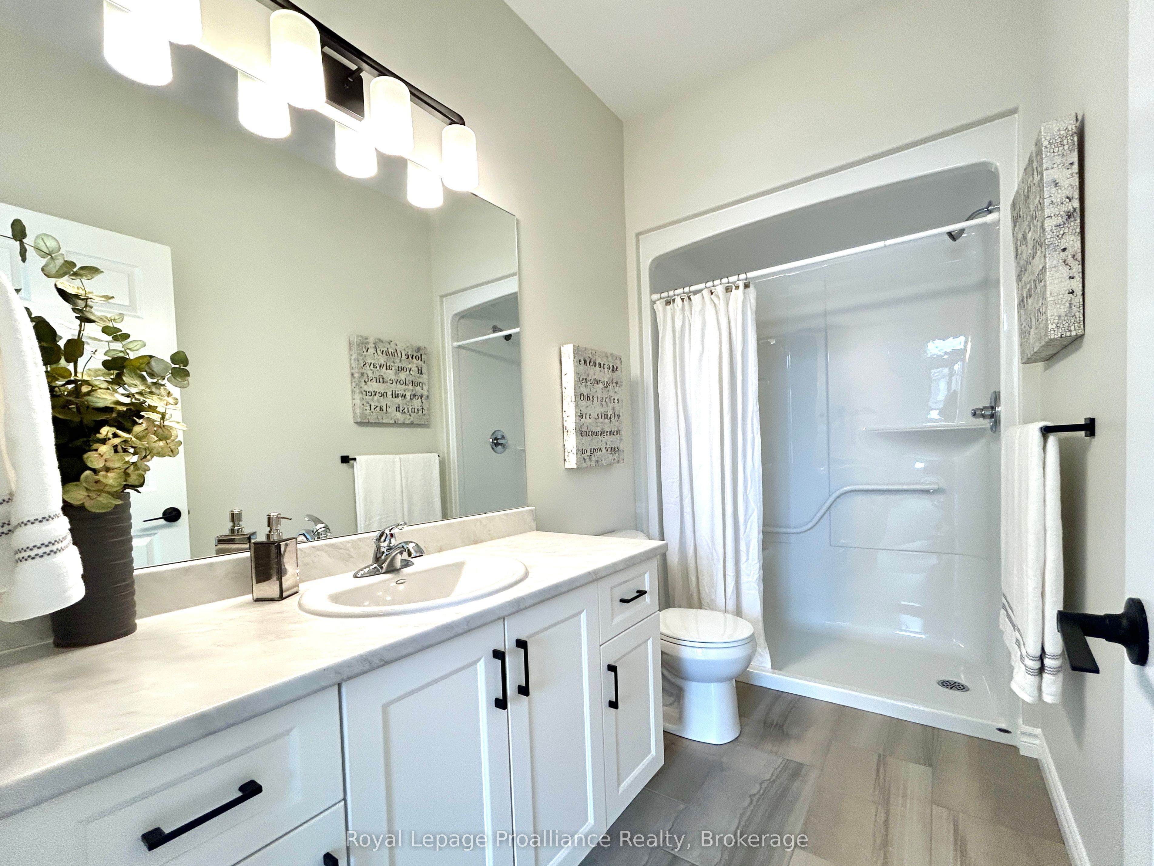 Additional image 4 of 35 Athabaska Drive, Belleville, ON, K8N 0T1