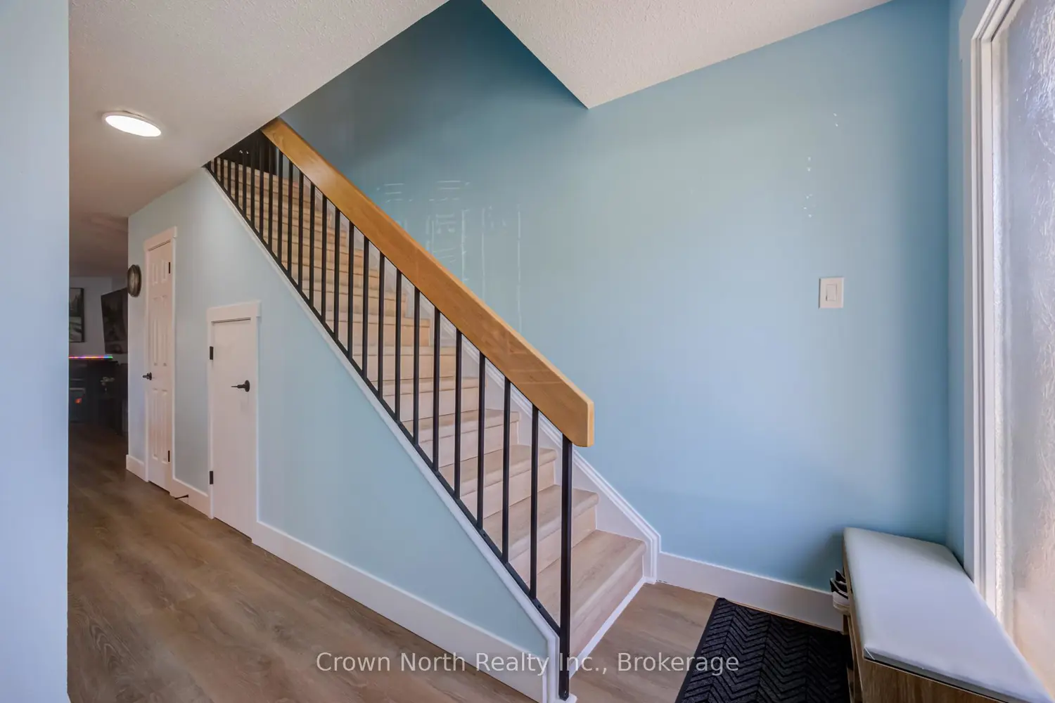 2 Paradise Boulevard 19 photo 4