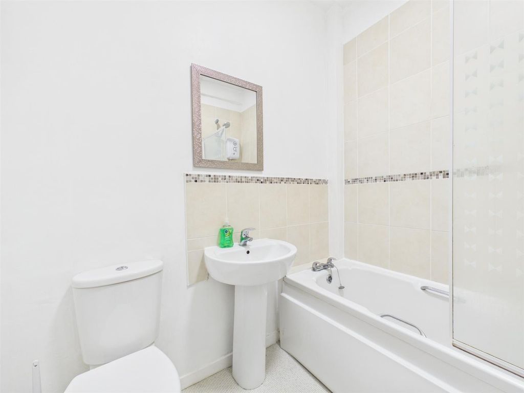 Additional image 10 of 2 bed flat for sale64C Crieff Road, Perth PH1