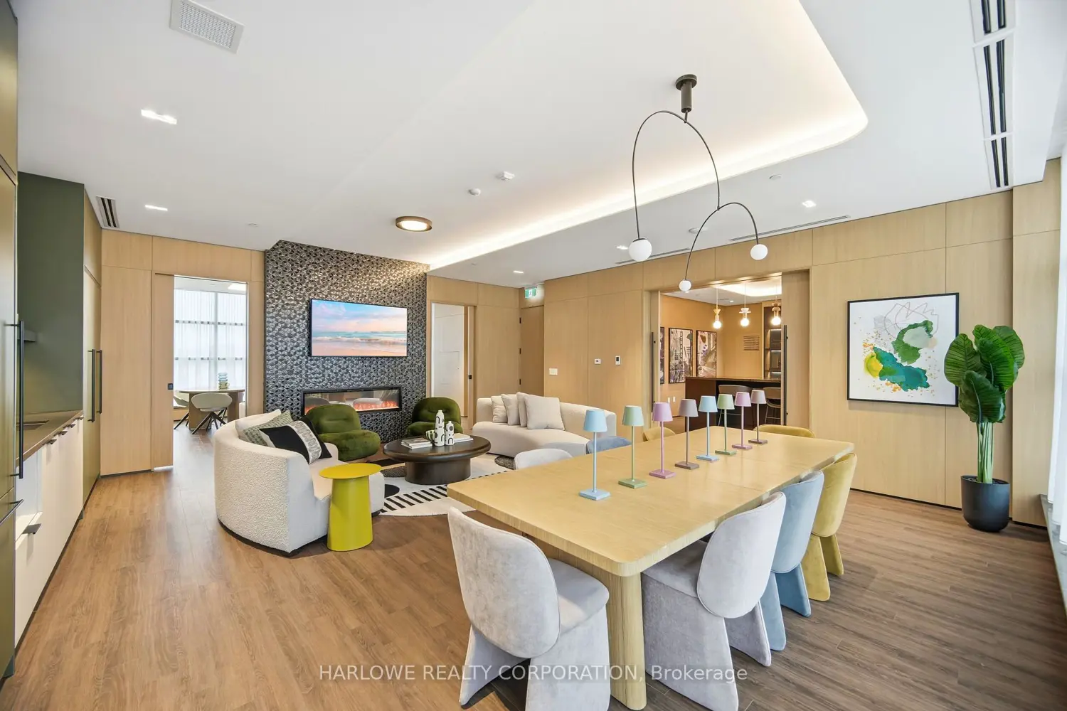 Additional image 6 of 740 Whitlock Avenue 519