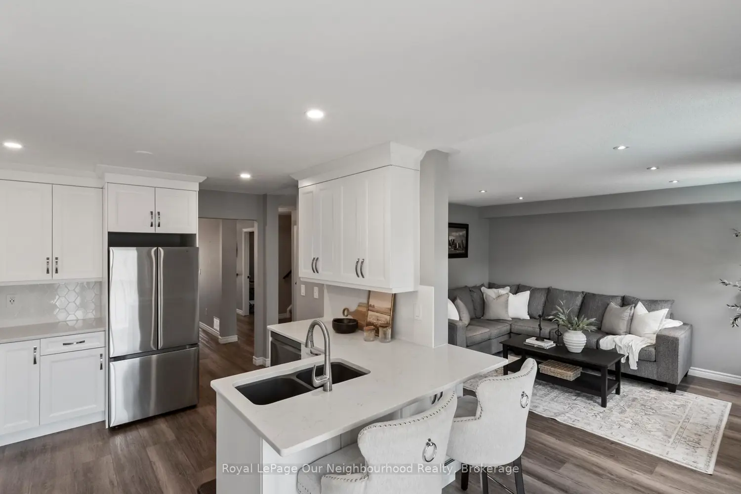 78 Jarvis Drive photo 4