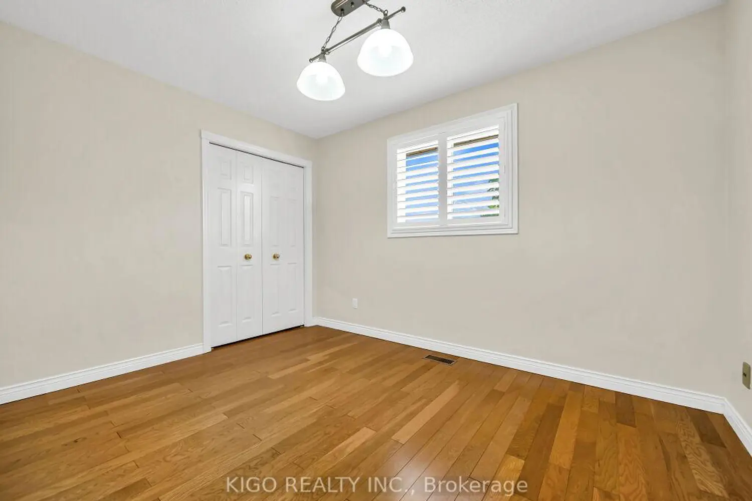 Additional image 12 of 16 Glennie Court