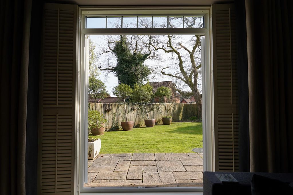 Additional image 19 of 5 bed property for saleSherborne Walk, Blackpill, Swansea SA3