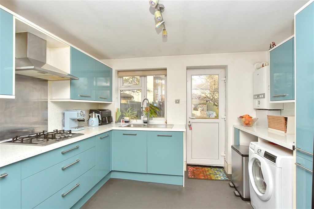 3 bed terraced house for saleElm Grove, Sittingbourne, Kent ME10