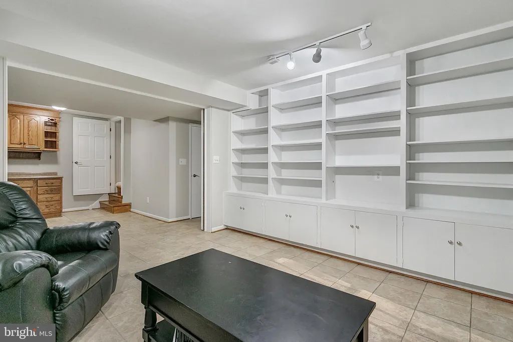 Additional image 29 of 2108 48th Street NW, Washington, DC 20007
