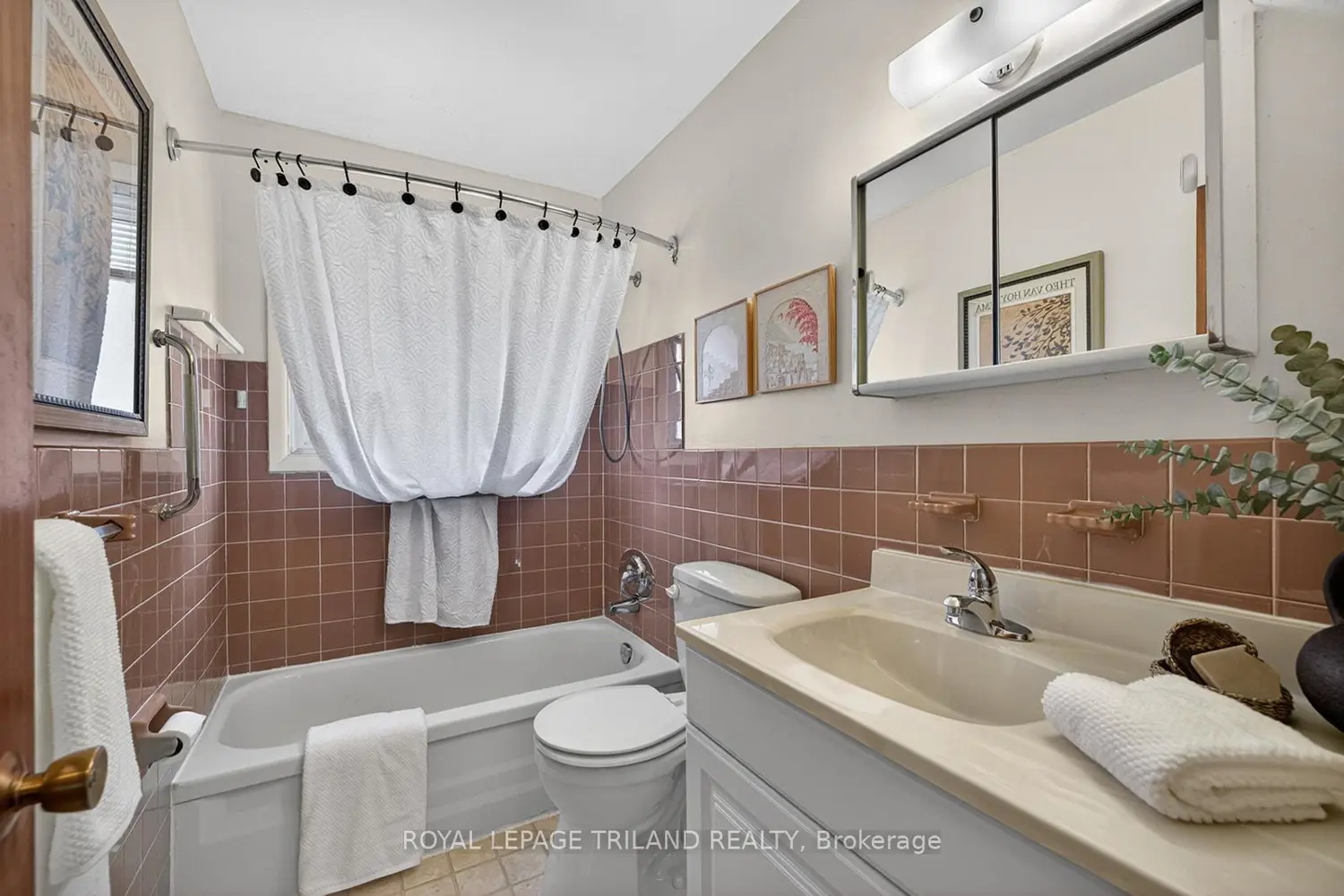 Additional image 5 of 1026 Chippewa Drive