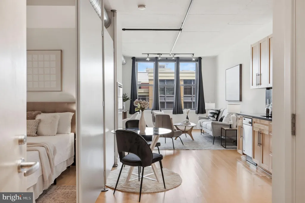 Additional image 6 of 2125 14th Street NW Unit 721, Washington, DC 20009