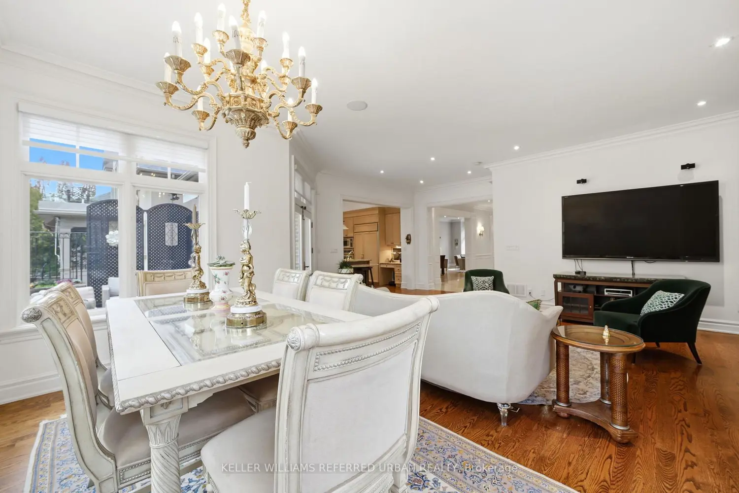 41 Wentworth Avenue photo 2
