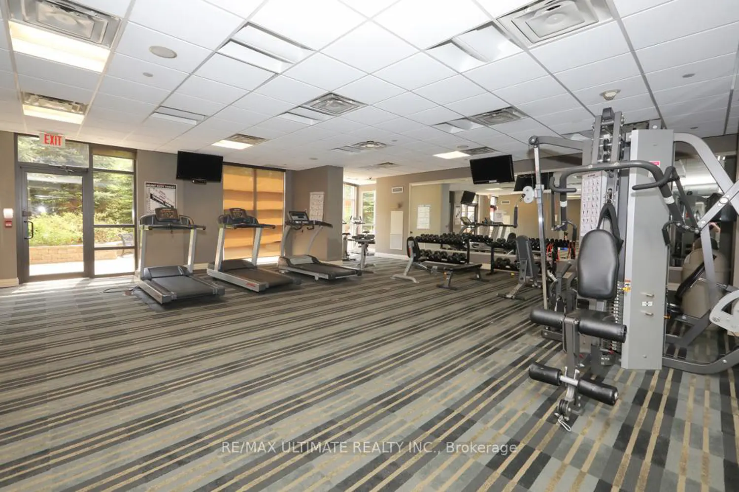 Additional image 13 of 9235 Jane Street 407