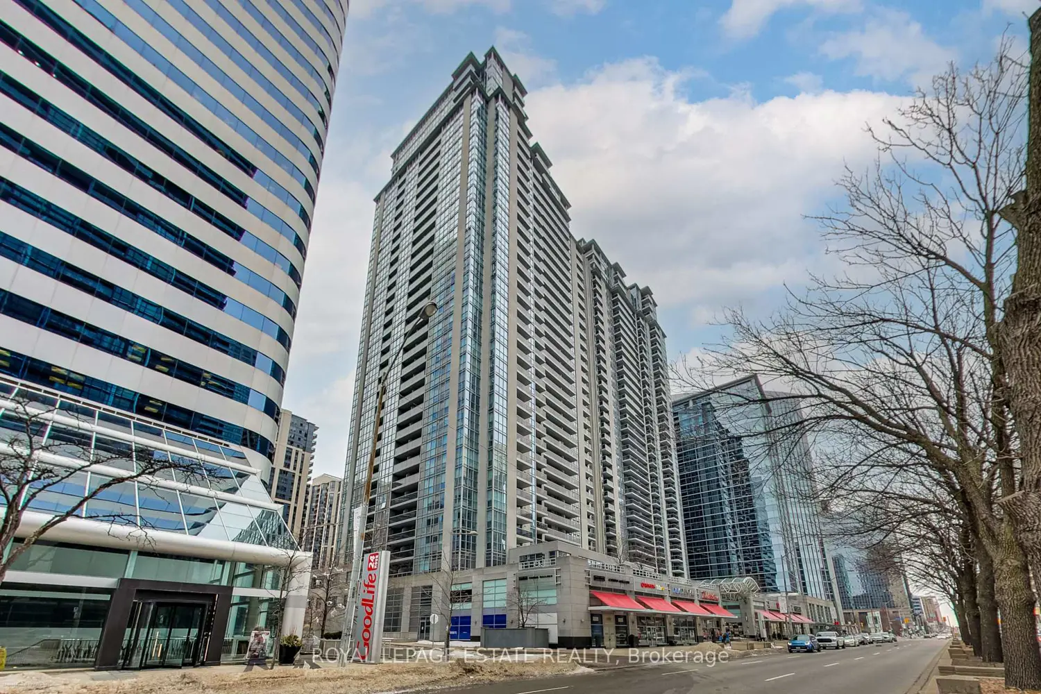 4978 Yonge Street 808