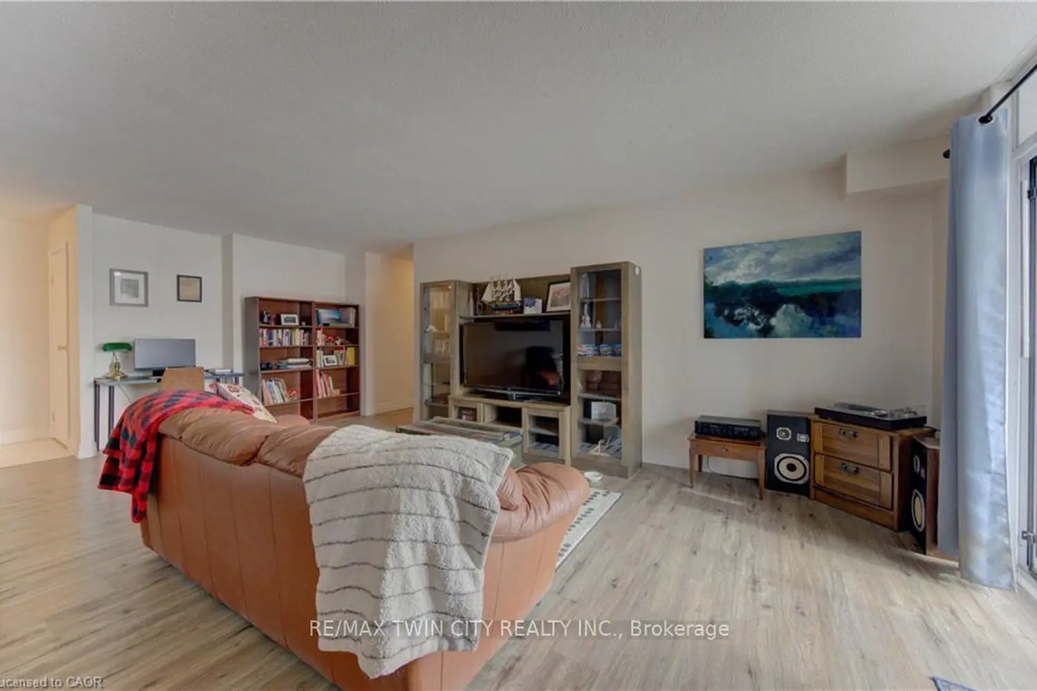 Additional image 6 of 185 Kehl Street 214