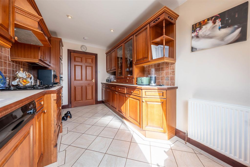 Additional image 22 of 3 bed flat for saleSt. Johns Place, Perth PH1