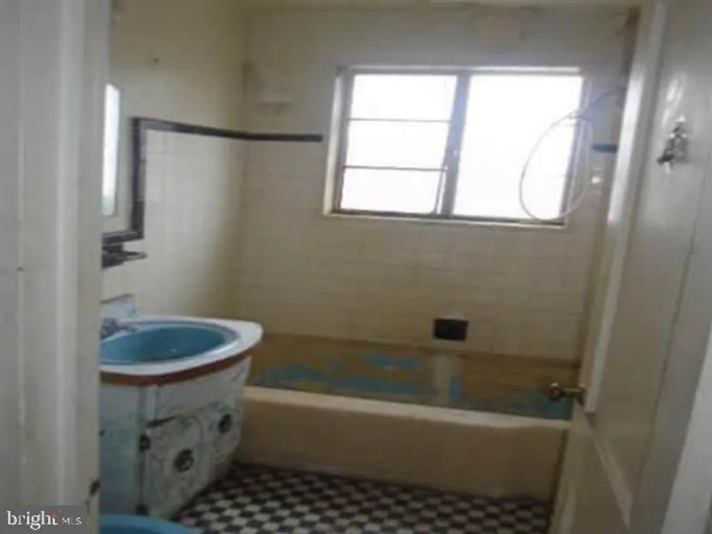 7539 9th Street NW, Washington, DC 20012