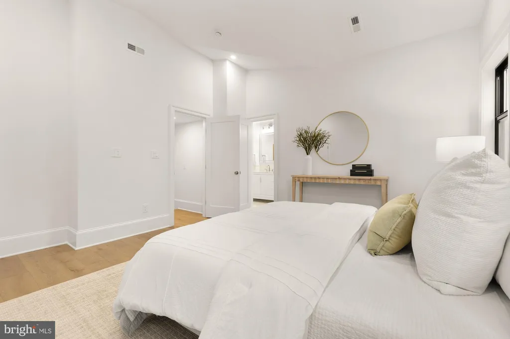 Additional image 43 of 7928 16th Street NW, Washington, DC 20012
