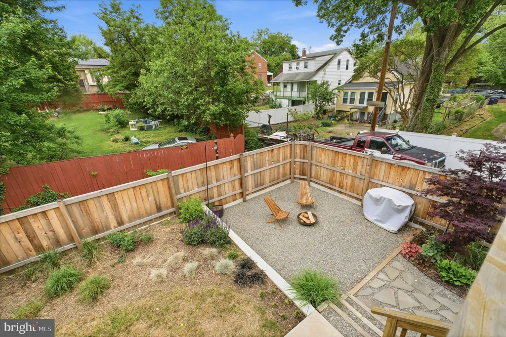 Additional image 43 of 2211 R Street SE, Washington, DC 20020