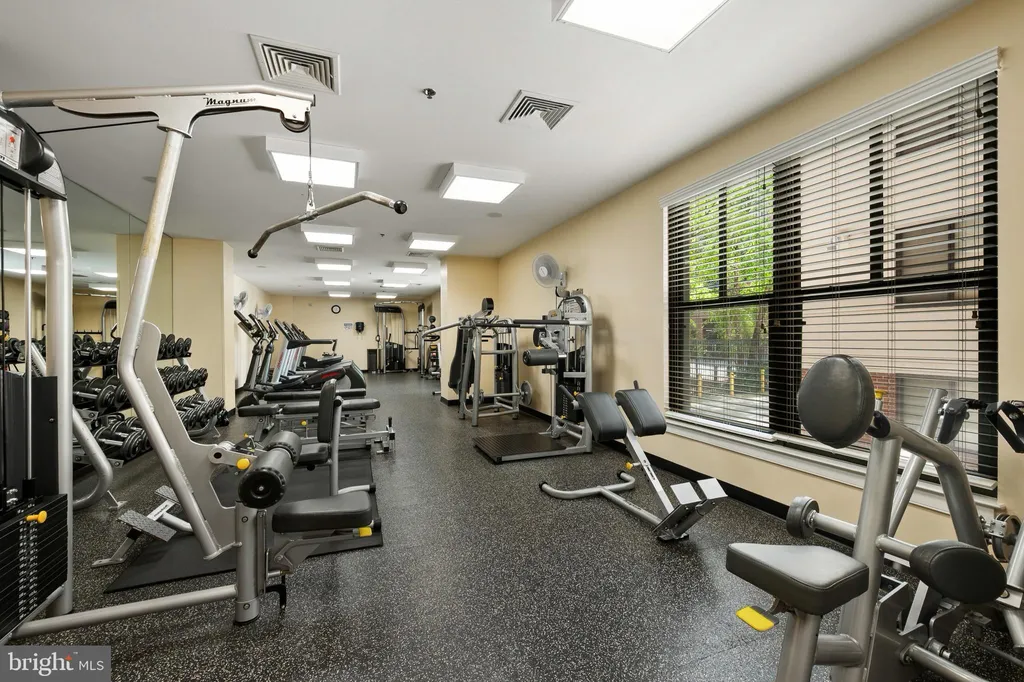 Additional image 23 of 910 M Street NW Unit 1006, Washington, DC 20001