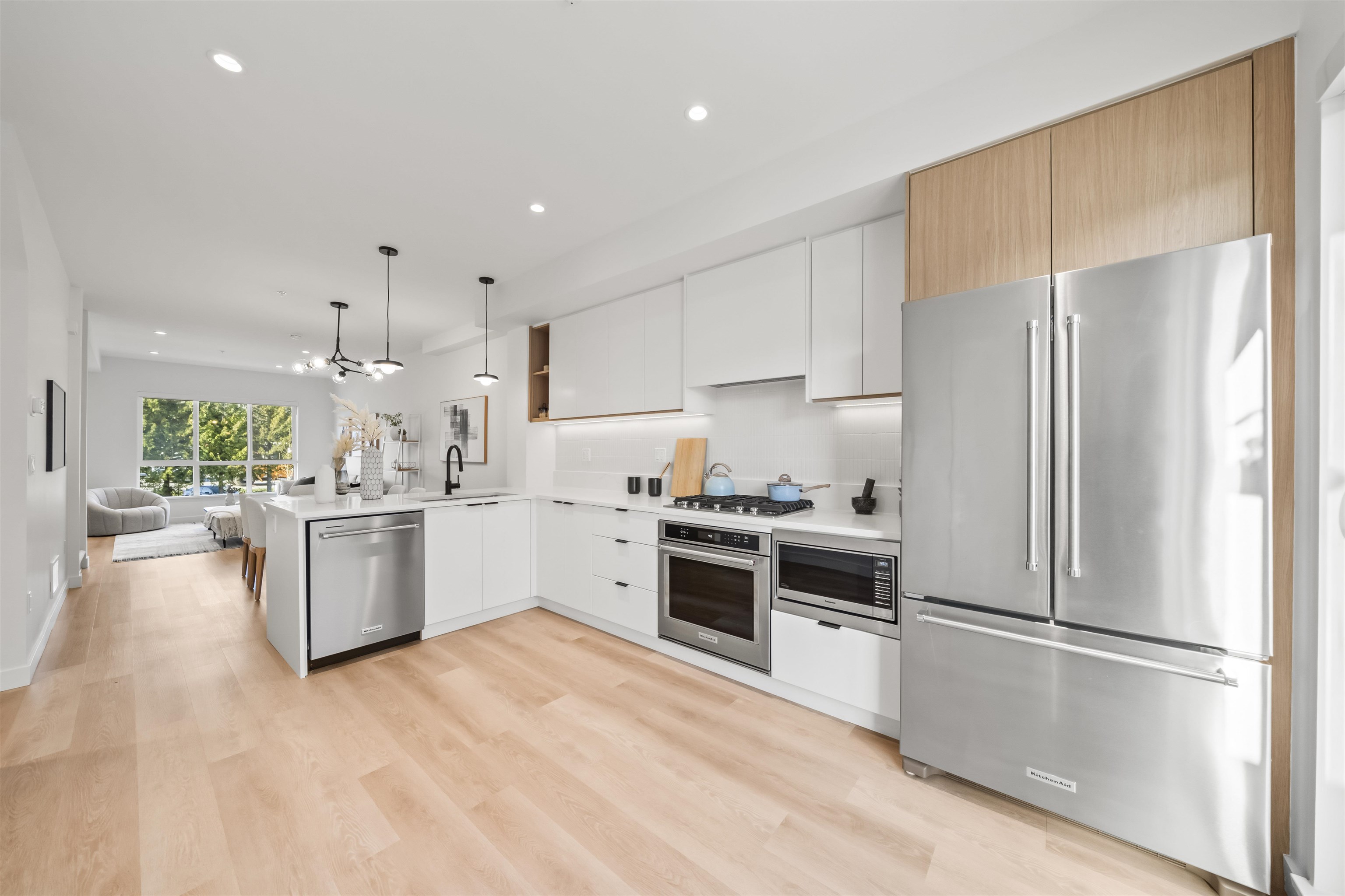 Additional image 3 of 10-388 Duncan Street, New Westminster, BC, V3M 0P9