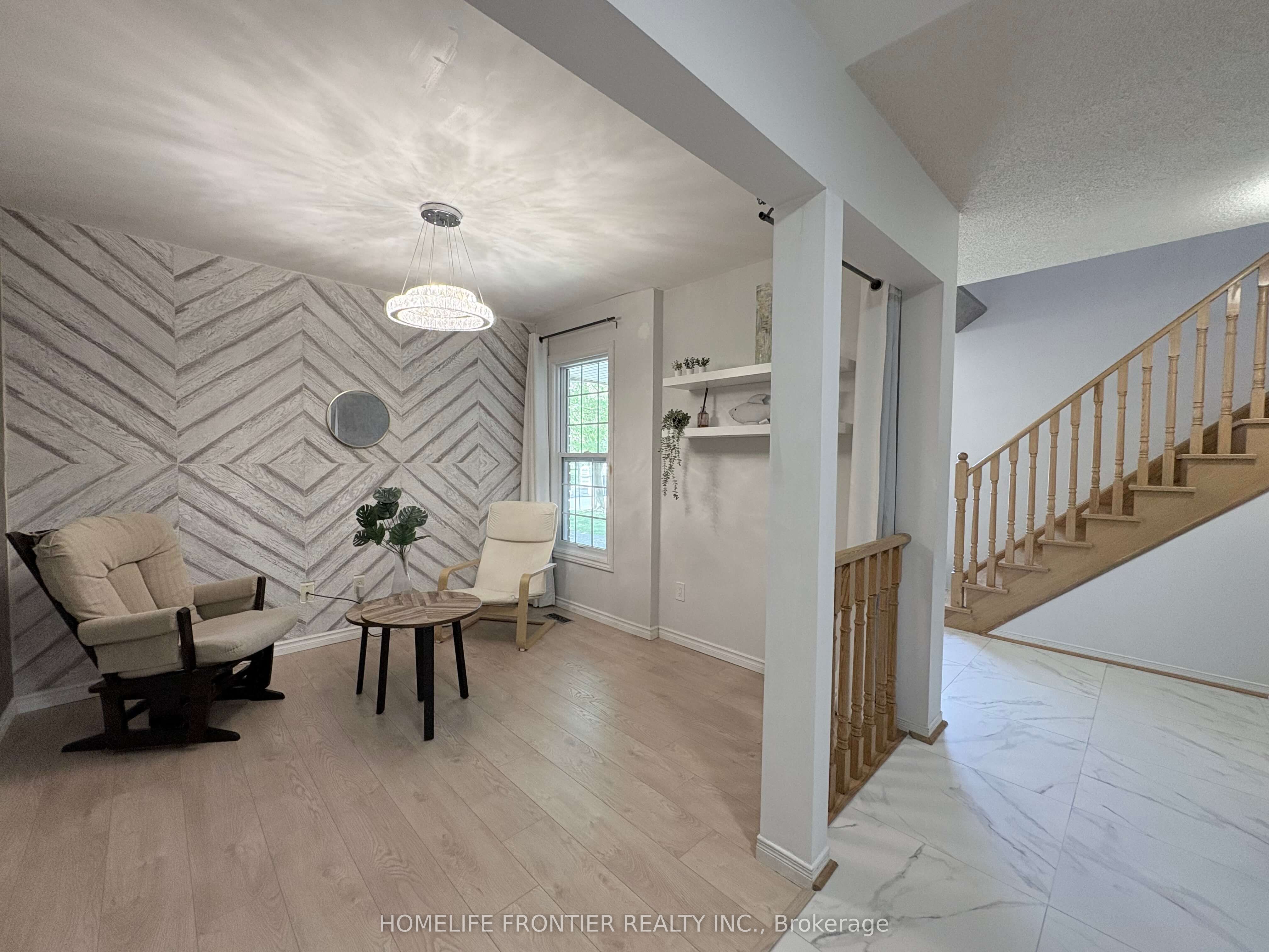 Additional image 4 of 745 Caradonna Crescent, Newmarket, ON, L3X 1W5