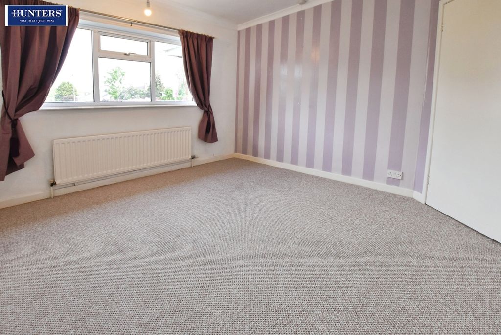 Additional image 11 of 2 bed semi-detached bungalow for saleHolmfirth Road, Scunthorpe DN15
