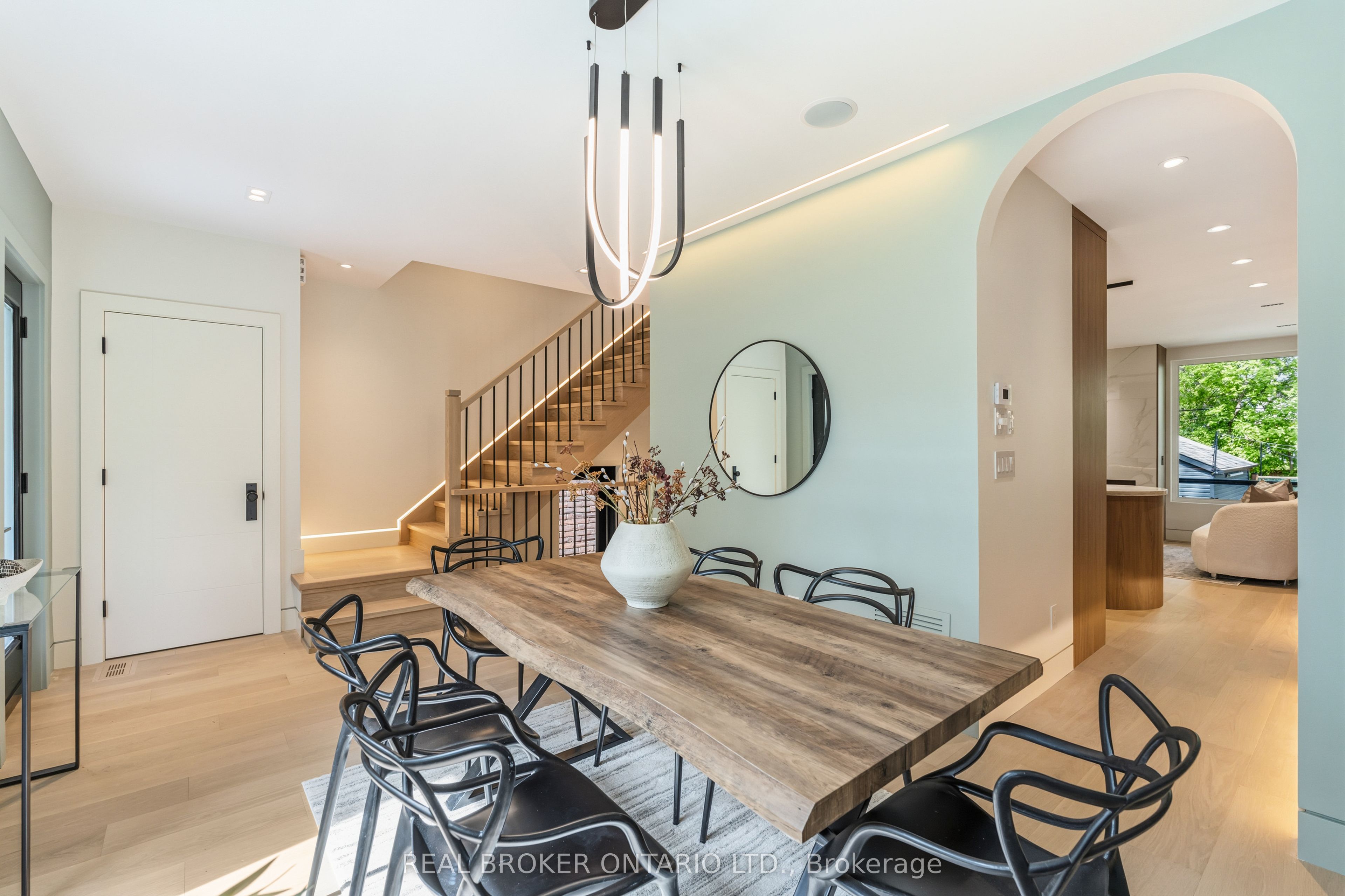Additional image 5 of 143 Fairview Avenue, Toronto, ON, M6P 3A6
