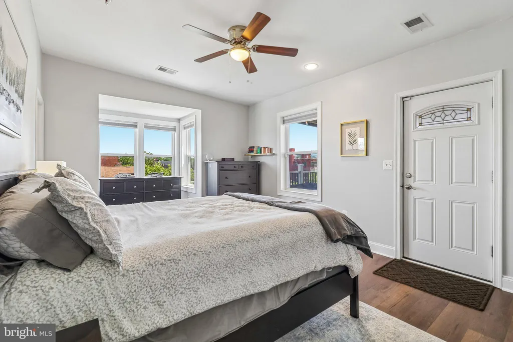 Additional image 33 of 233 S Street NE Unit 5, Washington, DC 20002